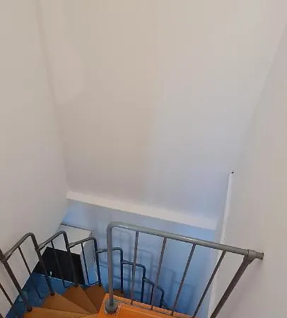 Lanoi Lavoi Mangalya